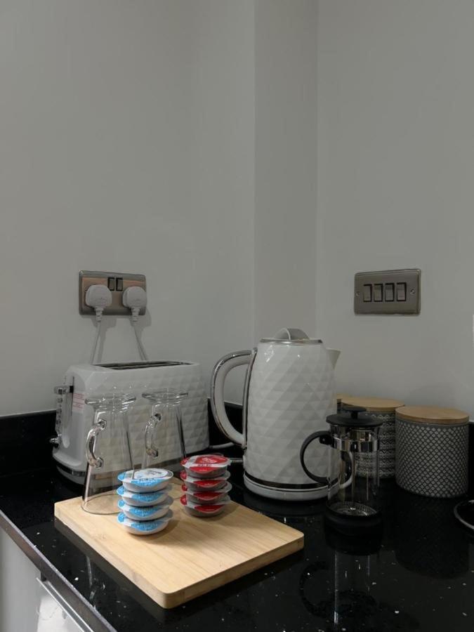 Contemporary 2br In Center Apartment *