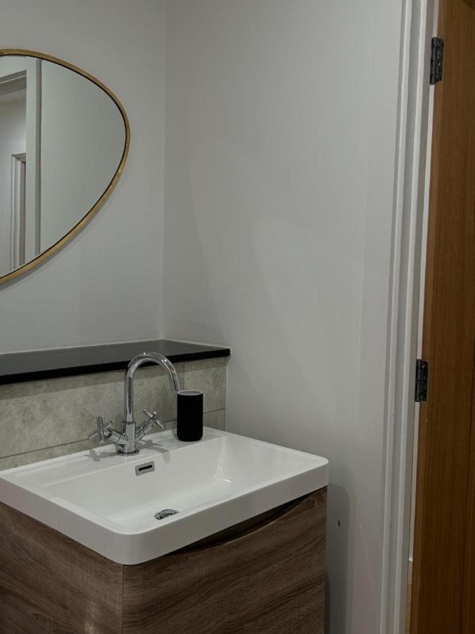Contemporary 2br In Center Apartment *